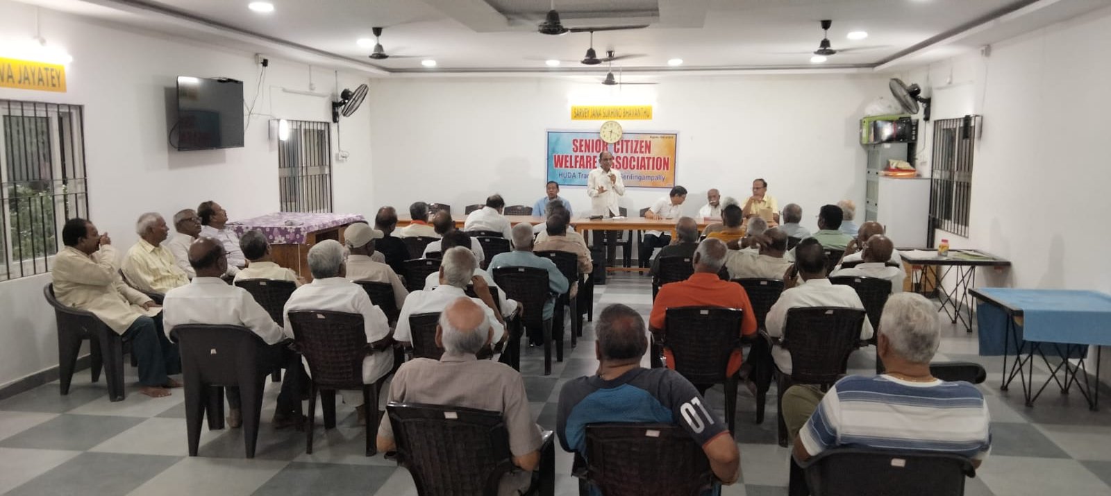 14  President addressing the senior citizens.jpeg
